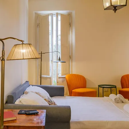 Nugolo Atelier - Light & Charm In Oltrarno Apartment *