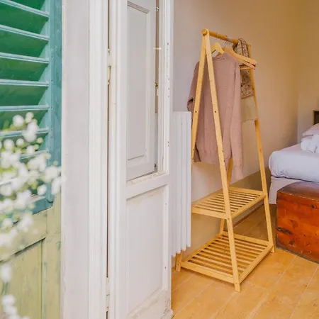 Apartment Nugolo Atelier - Light & Charm In Oltrarno Florence